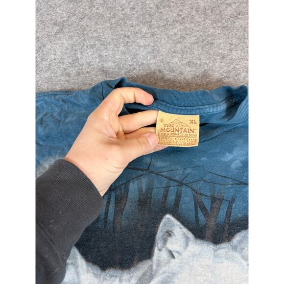 VINTAGE 90s The Mountain White Wolf Shirt Mens XL Blue Tie Dye Graphic Tee USA - Picture 4 of 5